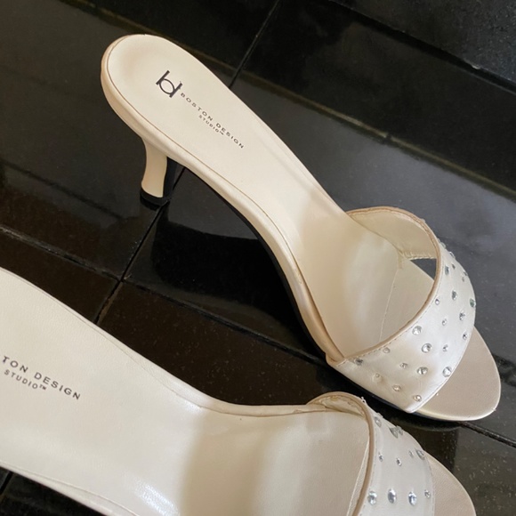 Boston Design Studio - Picture 2 of 15